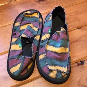 Sanuk Shoes